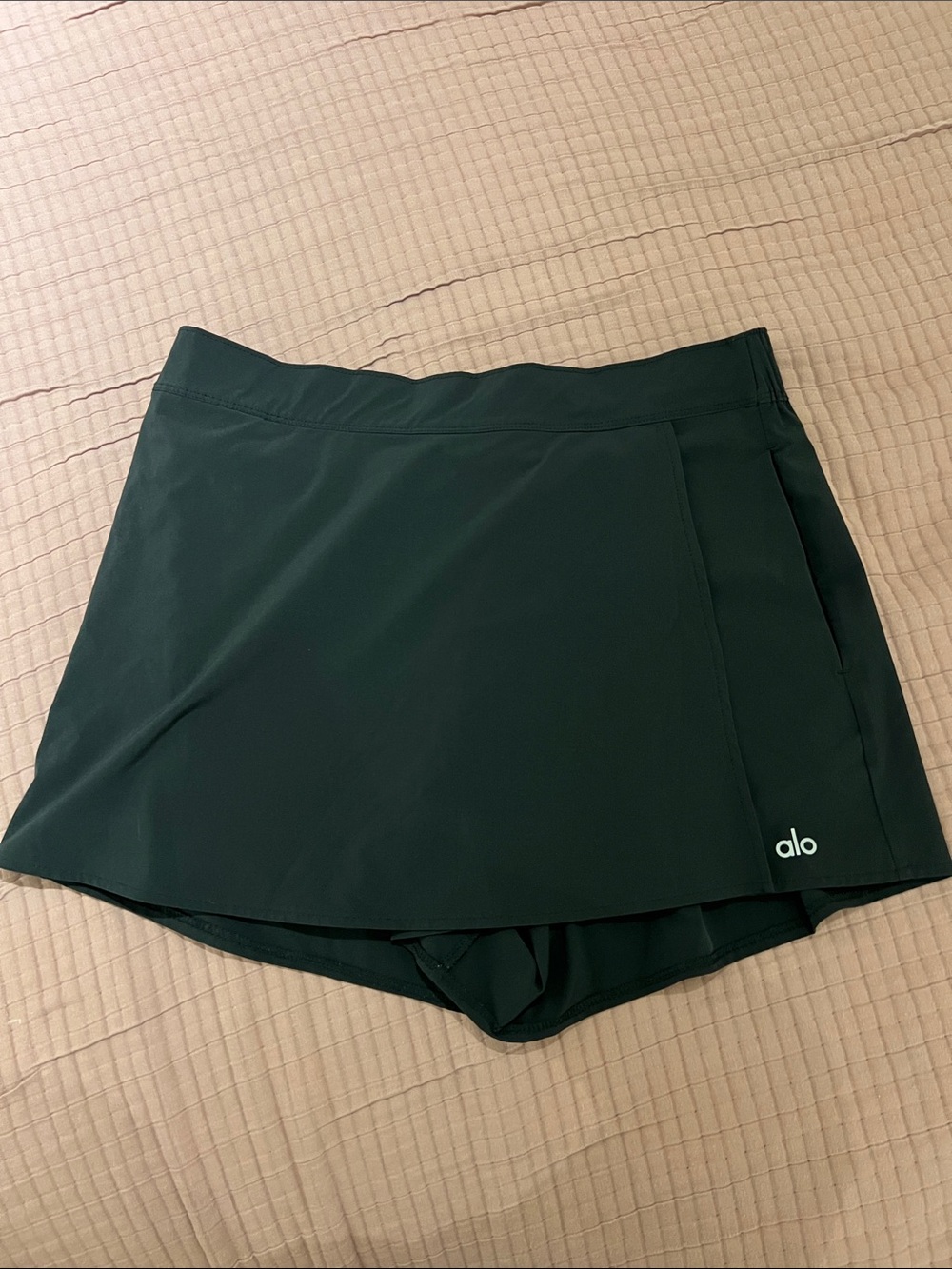 ALO Yoga Black Athletic Skort